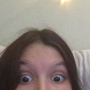 Meet your Posher, Hailey